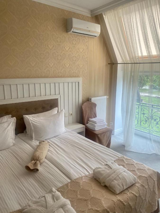 Boutique Hotel Deluxe Kamianets-Podilskyi Exterior foto