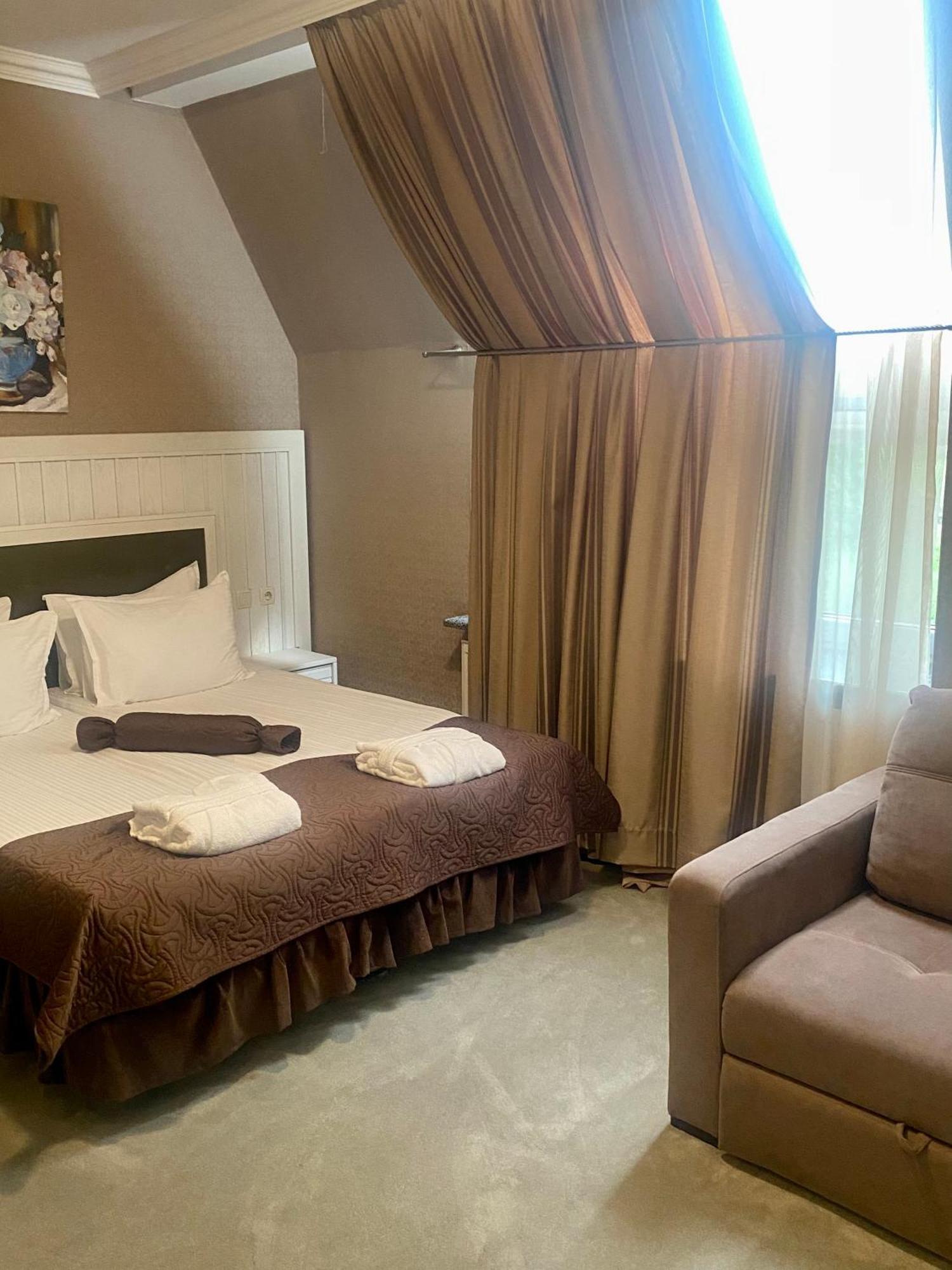 Boutique Hotel Deluxe Kamianets-Podilskyi Exterior foto